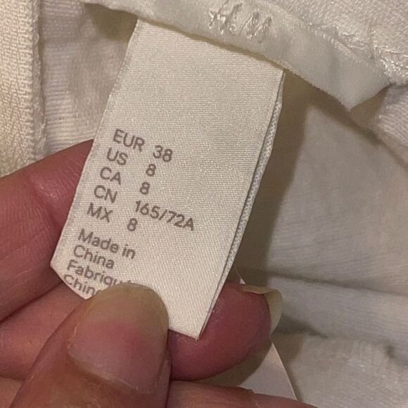 H&M Eyelet Crochet Mini Skirt Cream Off White Size 8 New - Picture 5 of 6